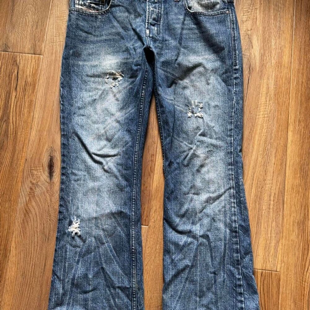Diesel Men's Blue and Navy Jeans